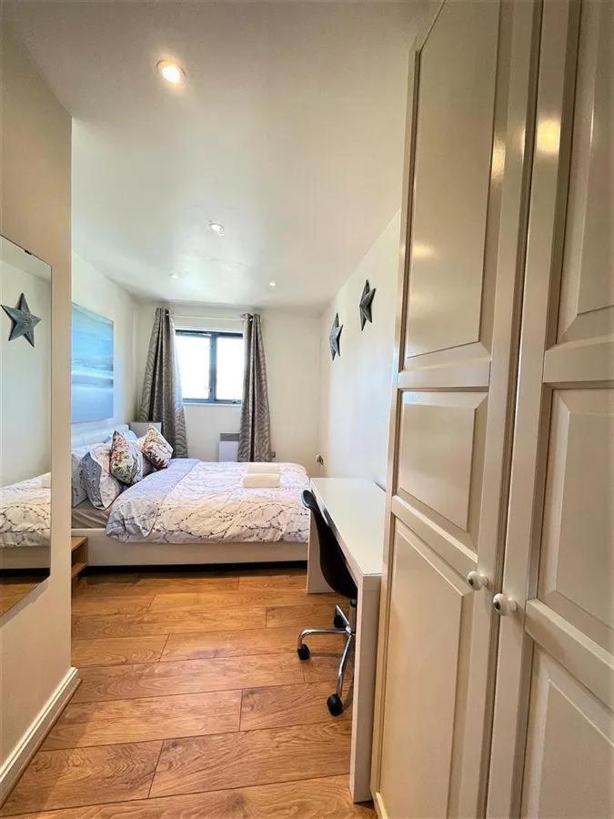 Holiday Home Свонсі Екстер'єр фото